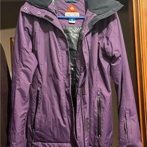 Columbia Women's Purple Ski & Snow Jacket